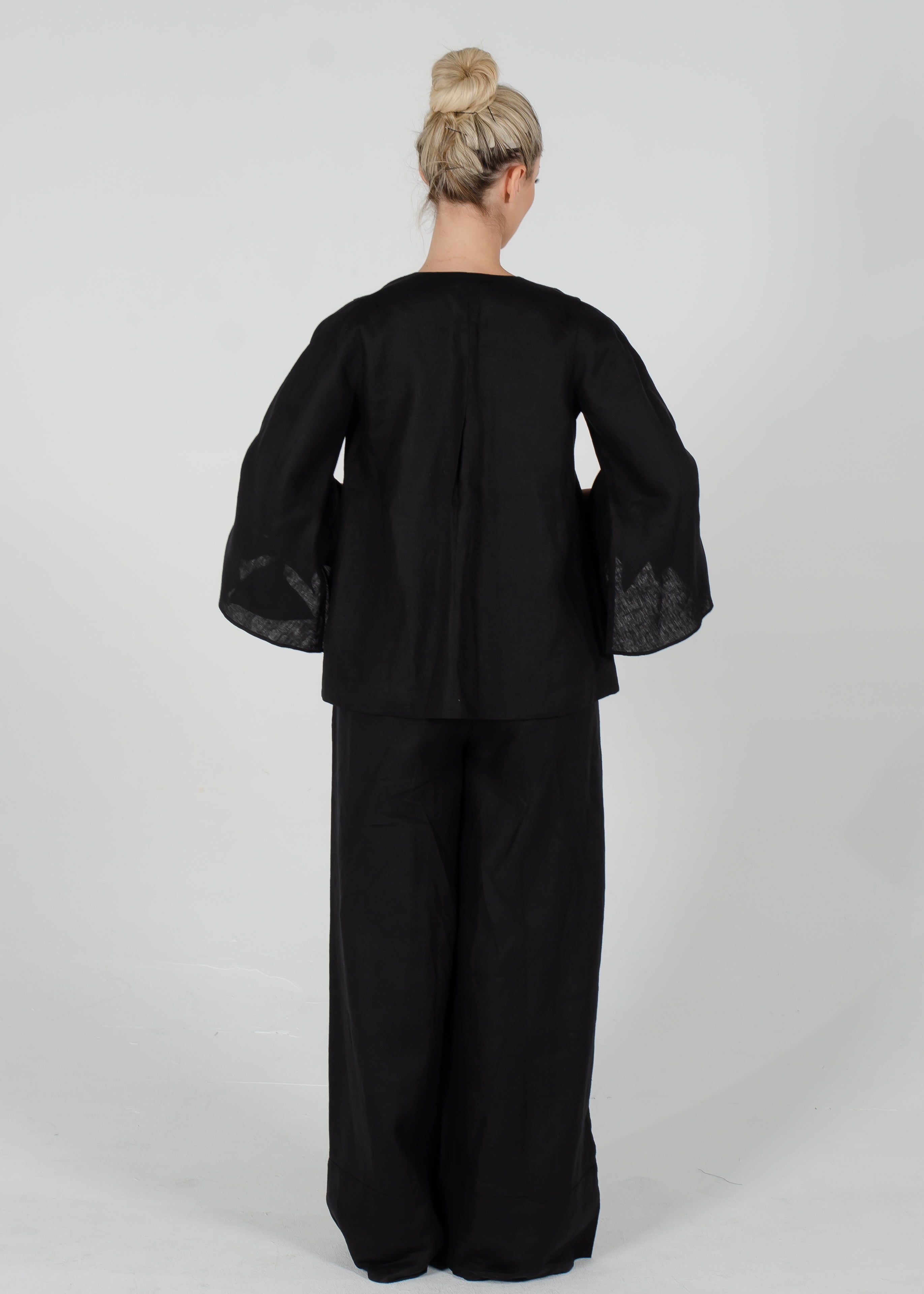 Aida Ribbon Sleeve Jacket