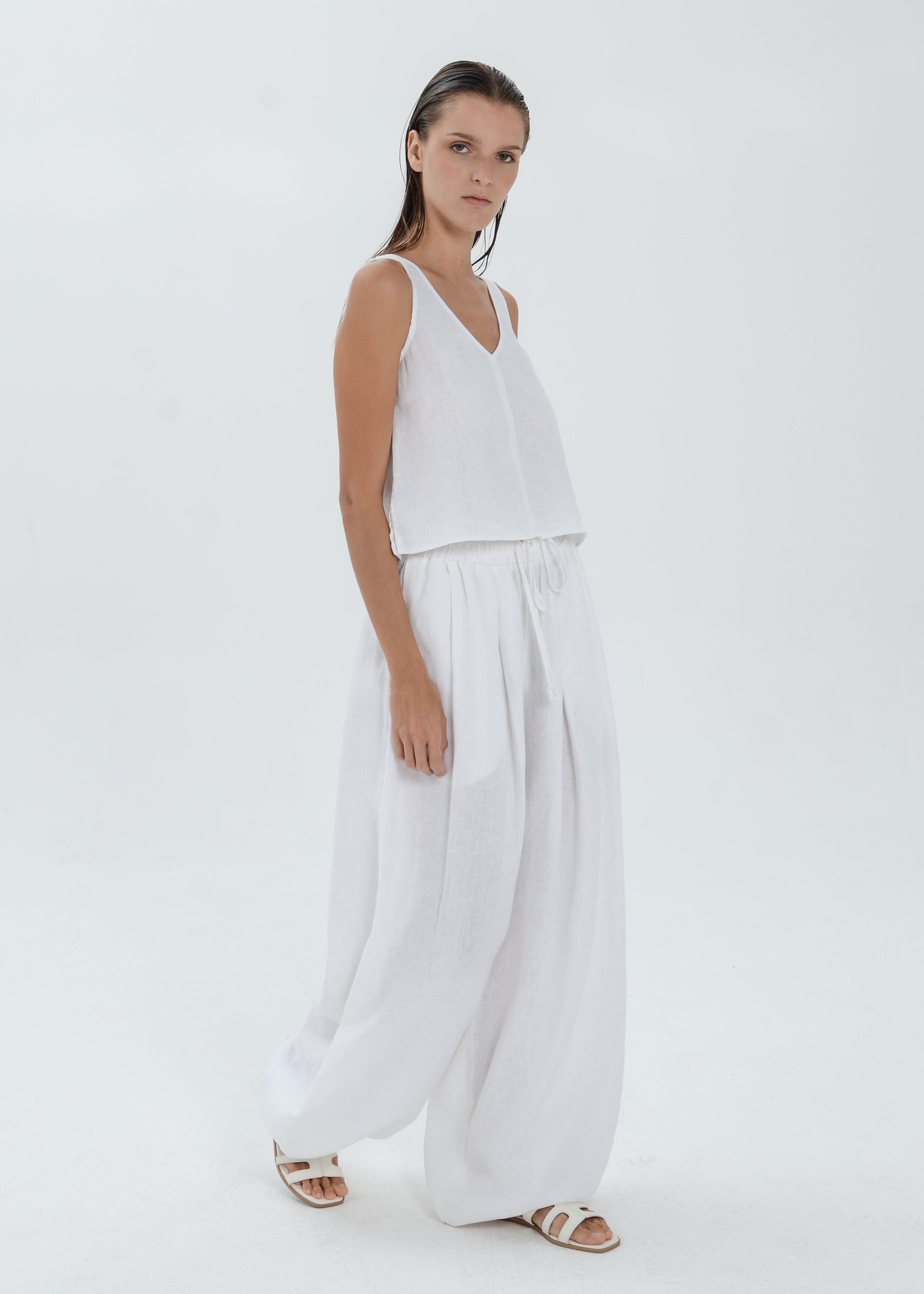 The Essence Linen Top - Sleeveless Top