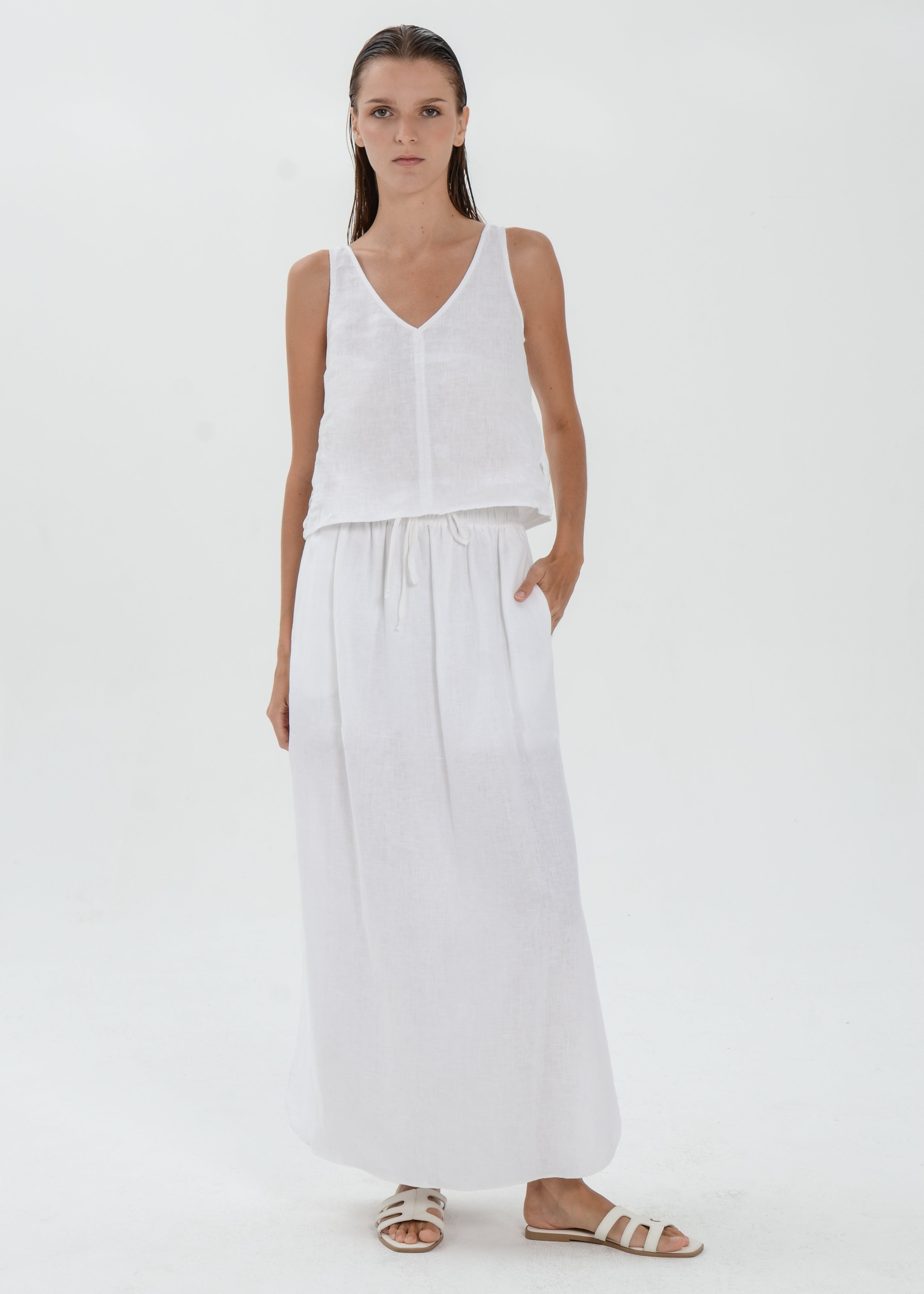 The Essence Linen Skirt - High Slit Straight Skirt