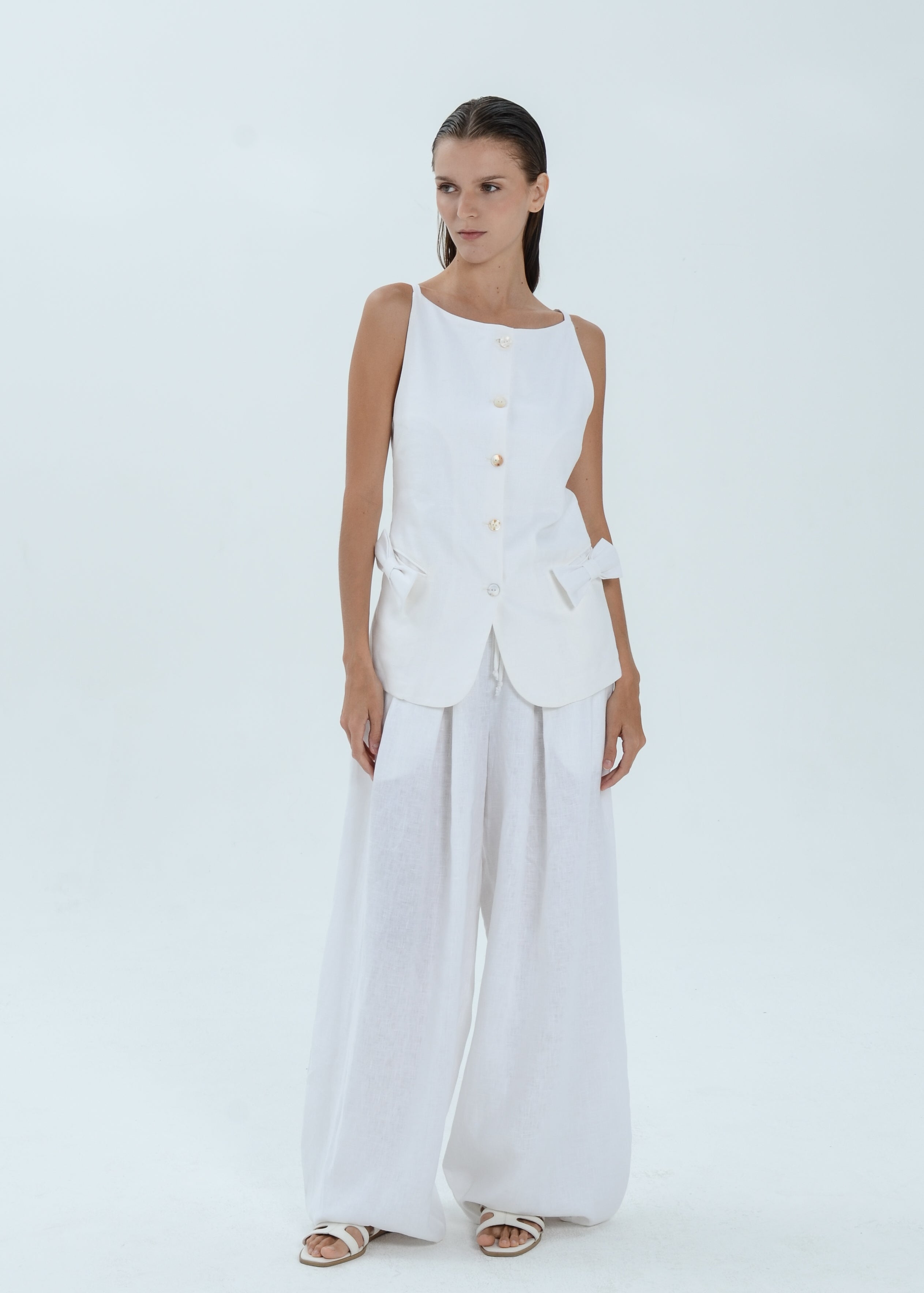 The Essence Linen Top - Ribbon Pocket Vest