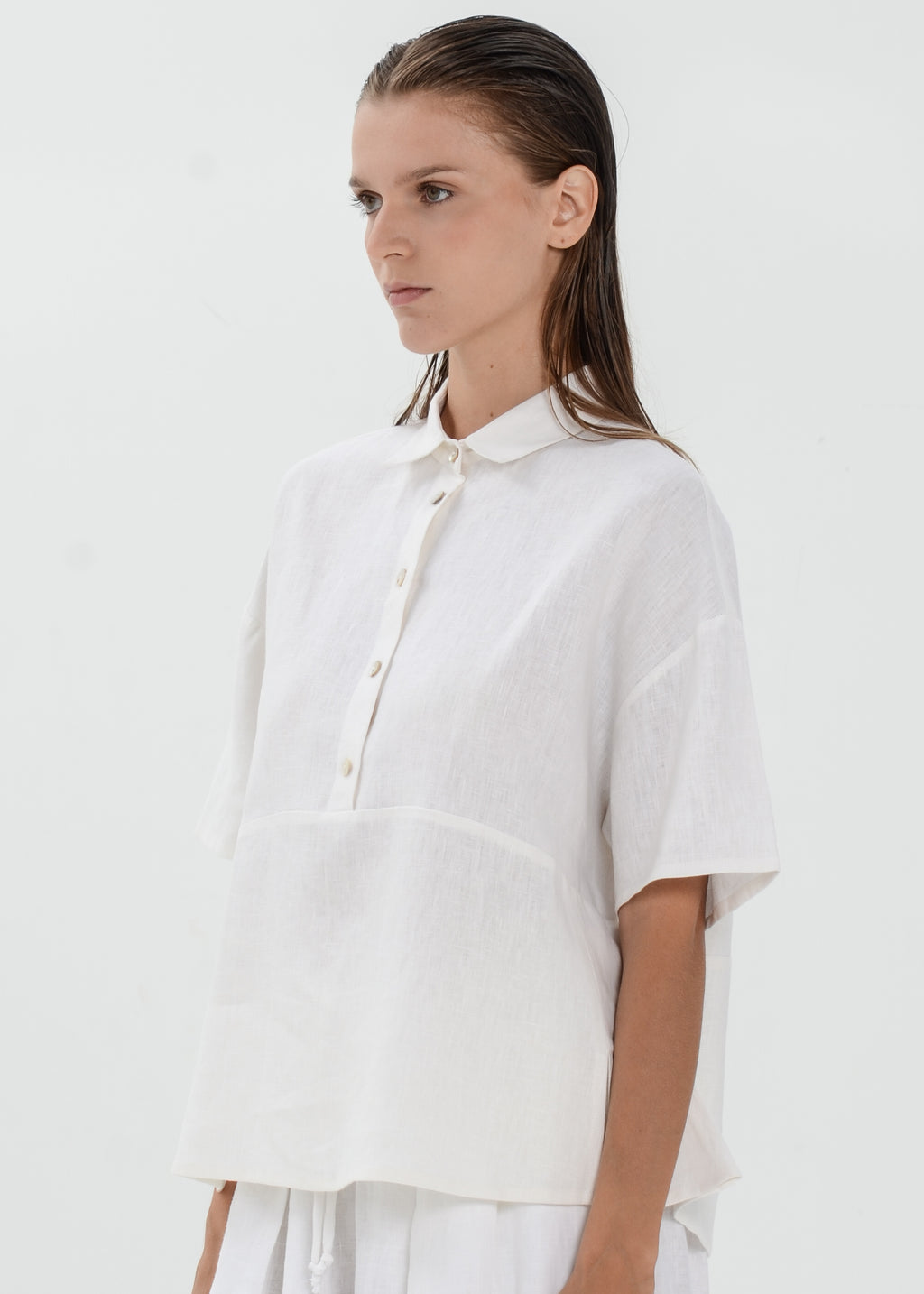 The Essence Linen Top - Collared Polo Blouse with Upper Half Button