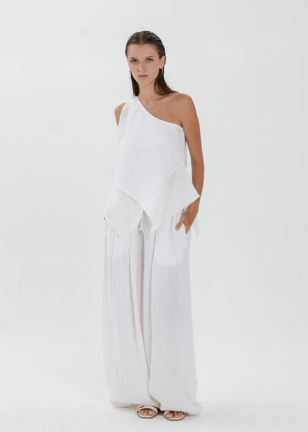 The Essence Linen Pants - Bubble Pants