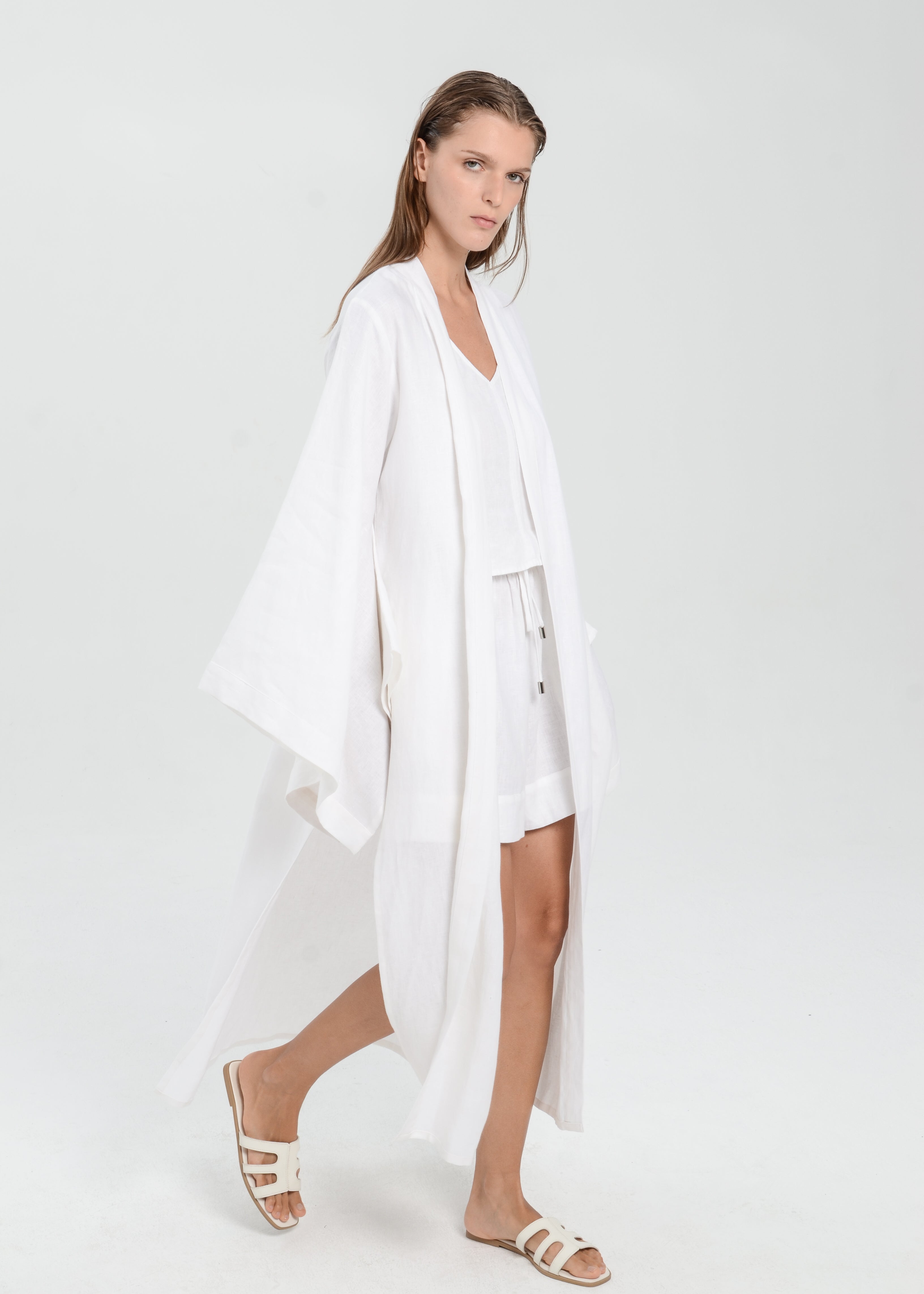 The Essence Linen Top - Batwing Abaya